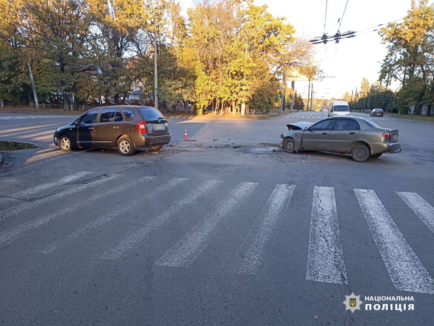 У Харкові внаслідок зіткнення двох легковиків постраждав чоловік
