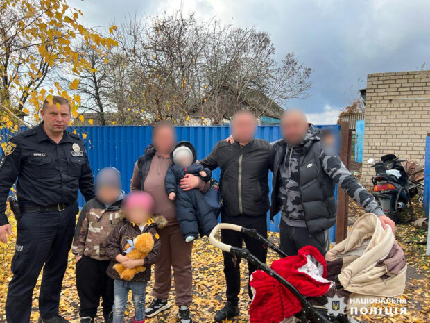 З Борової на Харківщині евакуювали 17 людей, серед яких — діти