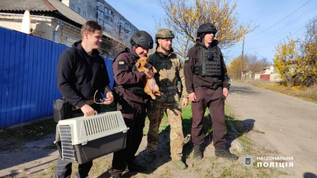 Правоохоронці евакуювали з Куп'янського району 32 людини, серед яких 16 дітей