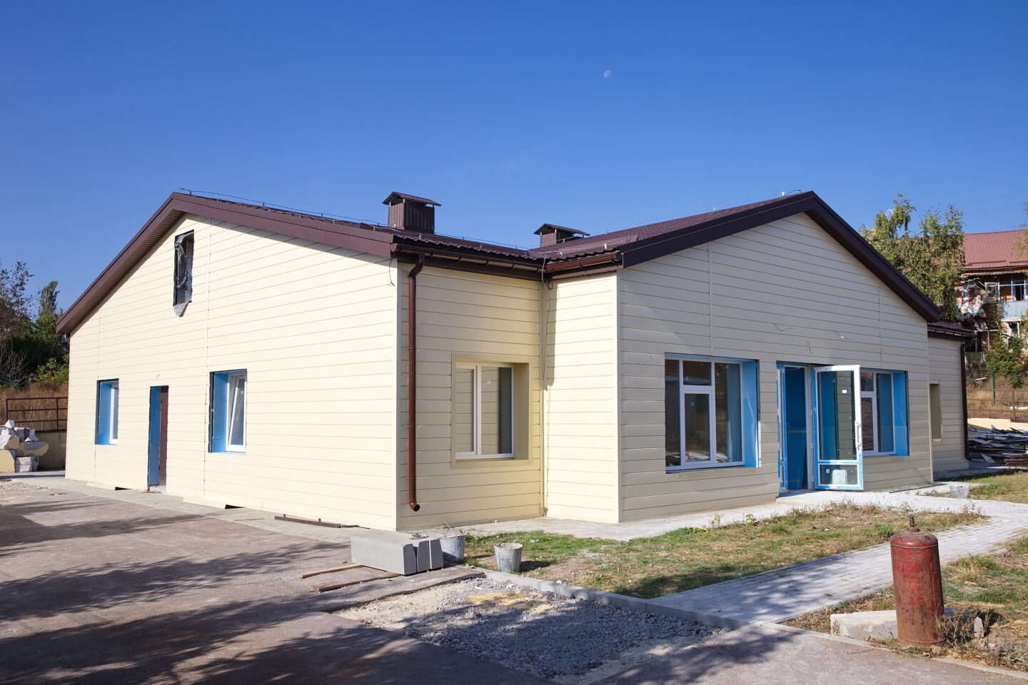 У Харківському районі впродовж року планують реалізувати 46 проєктів з відновлення на суму майже 921 мільйон гривень (відео)