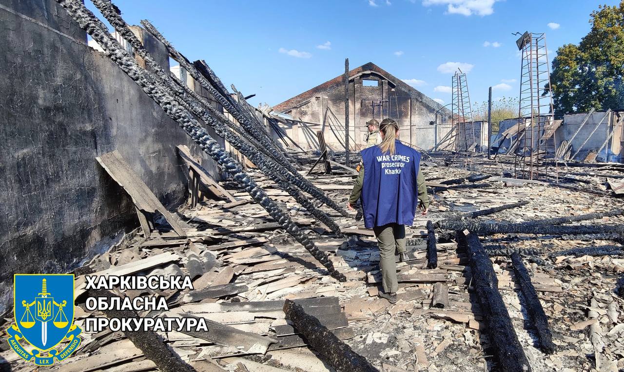 Прокурори зафіксували наслідки ворожих обстрілів Ізюмщини