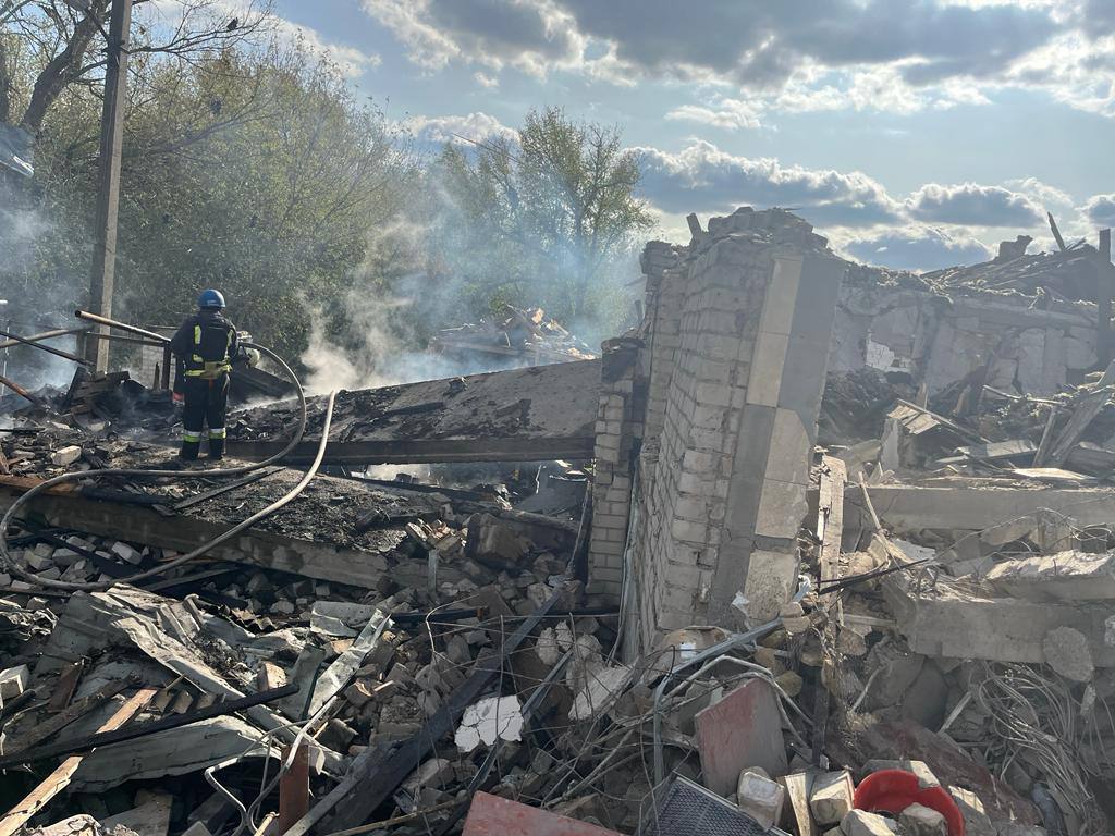 Правоохоронці встановили, звідки росіяни вдарили по селу Гроза і де перебувають підозрювані