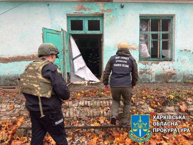 Внаслідок обстрілу села на Купʼянщині отримала поранення мирна жителька