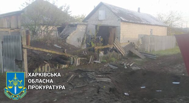 Прокурори зафіксували наслідки російських обстрілів по житлових секторах Купʼянська