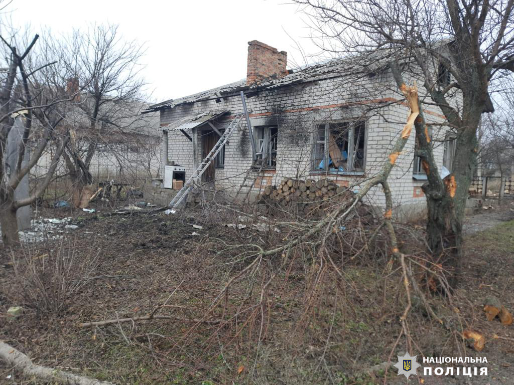 Поранення отримали двоє цивільних чоловіків: слідчі задокументували наслідки воєнних злочинів росіян на Харківщині
