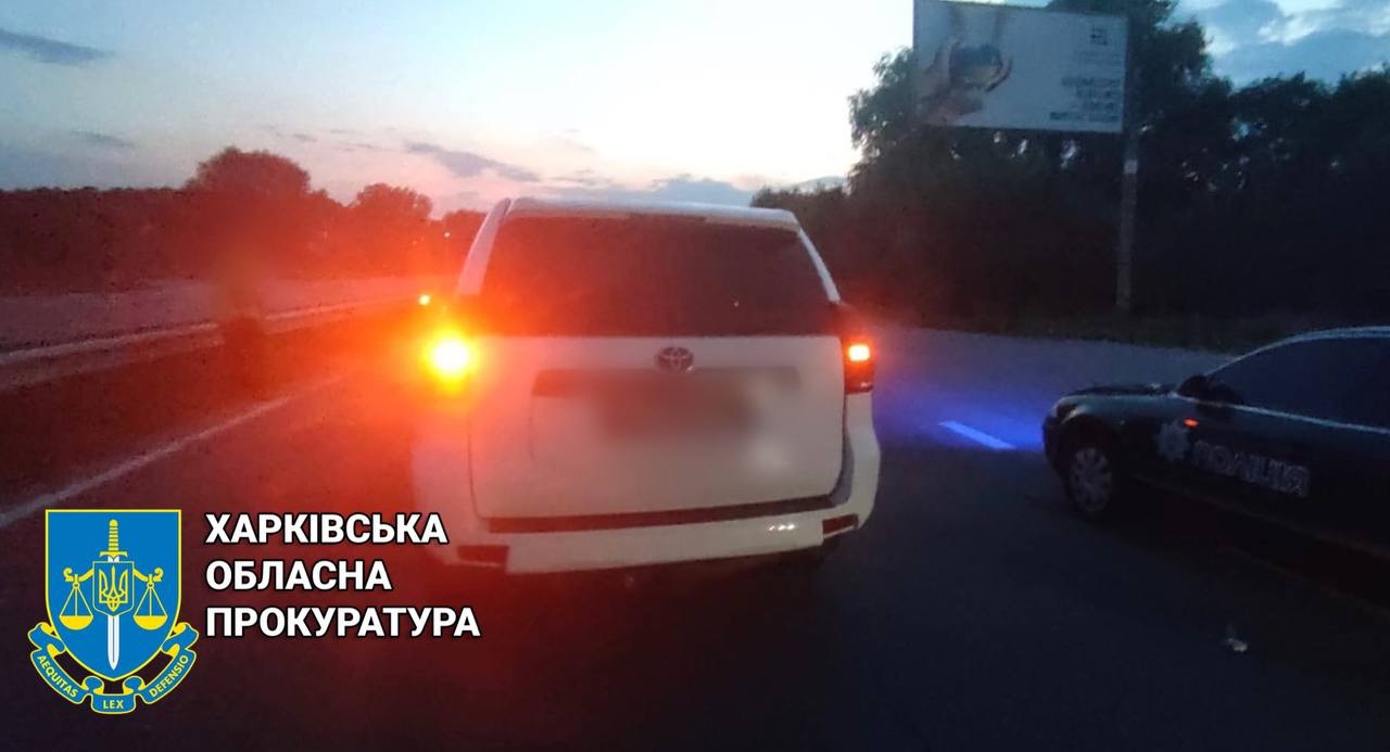 Повідомлено про підозру поліцейському, який у передмісті Харкова збив насмерть 15-річну дівчинку