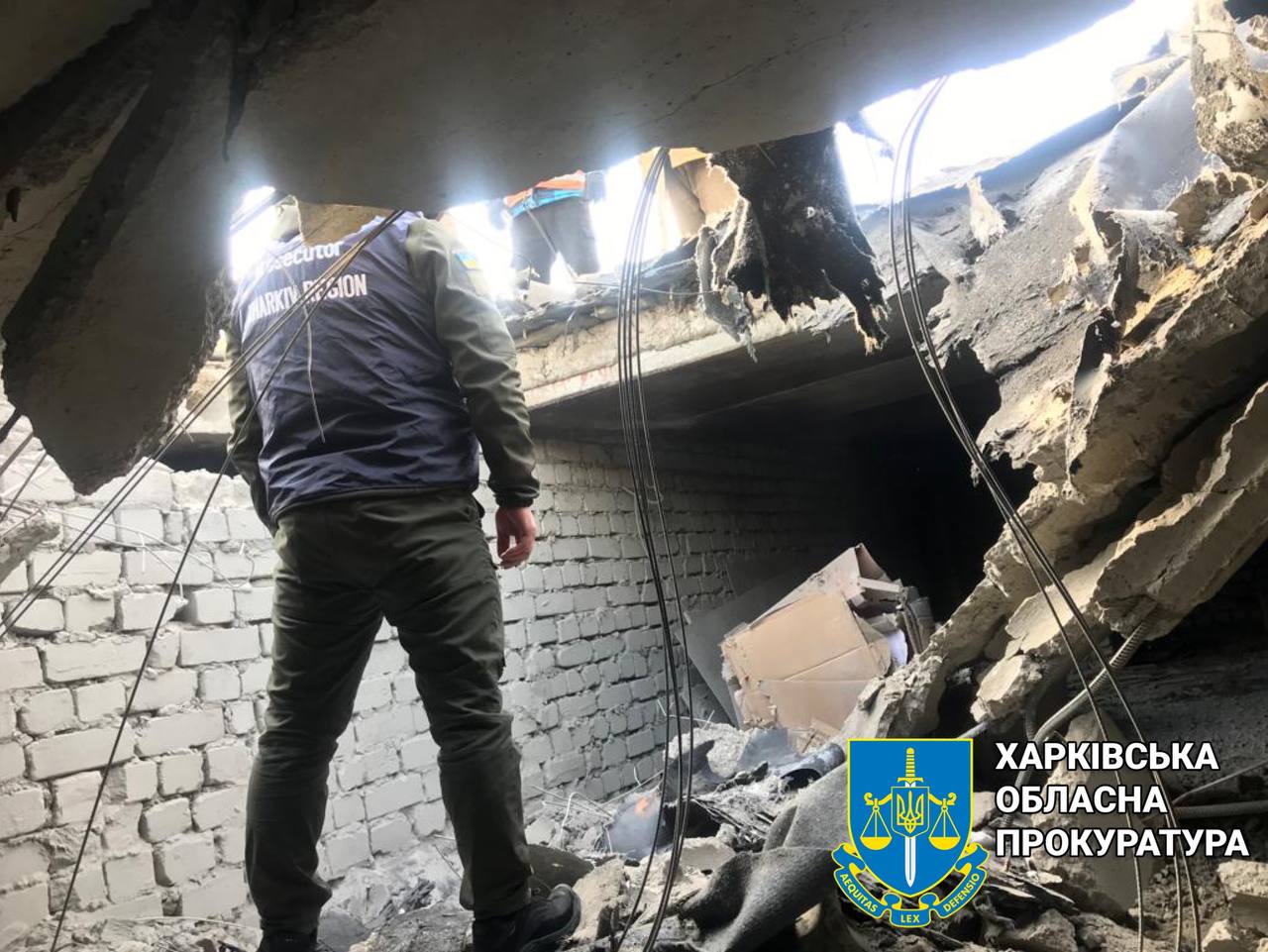 Правоохоронці зафіксували наслідки артобстрілу Купʼянська