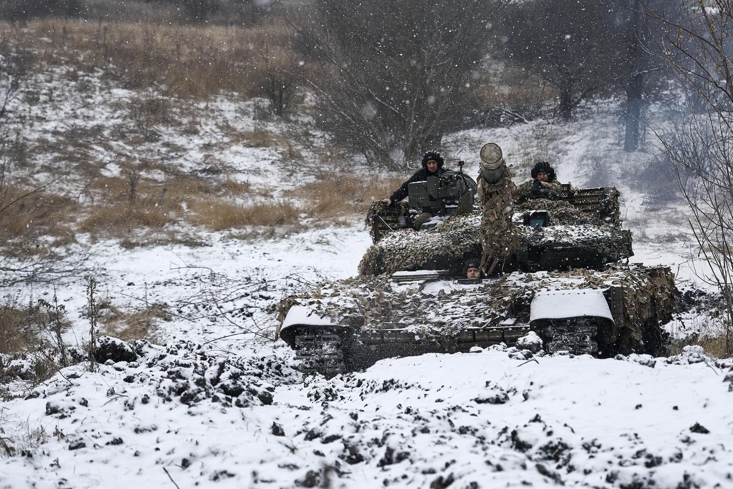 Українські воїни відбили 21 атаку ворога в районі Синьківки та ще 2 атаки східніше Петропавлівки на Харківщині - Генштаб ЗСУ
