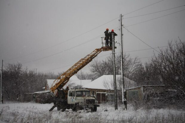 Ще в двох селах Дергачівської громади відновили електропостачання
