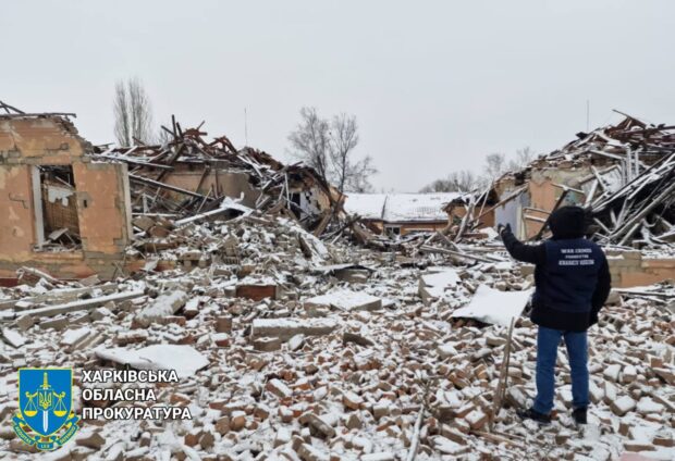 Внаслідок ворожої ракетної атаки по Чугуєву загинула жінка, ще троє людей постраждали