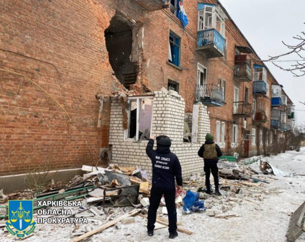 Правоохоронці зафіксували наслідки ворожих ударів по Купʼянську та Боровій: є постраждалі