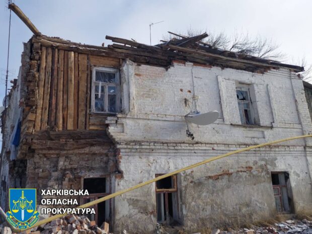 Прокурори зафіксували наслідки чергових ворожих обстрілів по цивільній інфраструктурі Харківщини