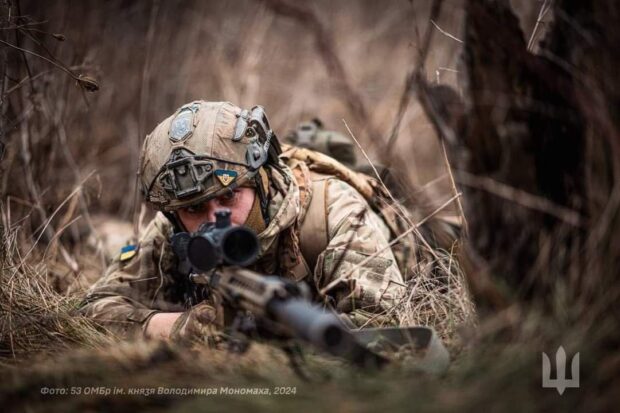 Українські воїни відбили 7 атак росіян біля Синьківки на Харківщині - Генштаб ЗСУ