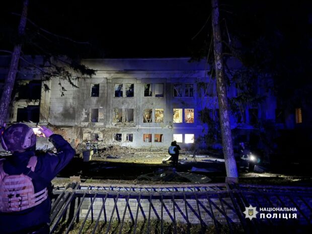 За добу росіяни вбили одну людину, поранили 64 цивільних громадян: слідчі задокументували наслідки воєнних злочинів рф на Харківщині