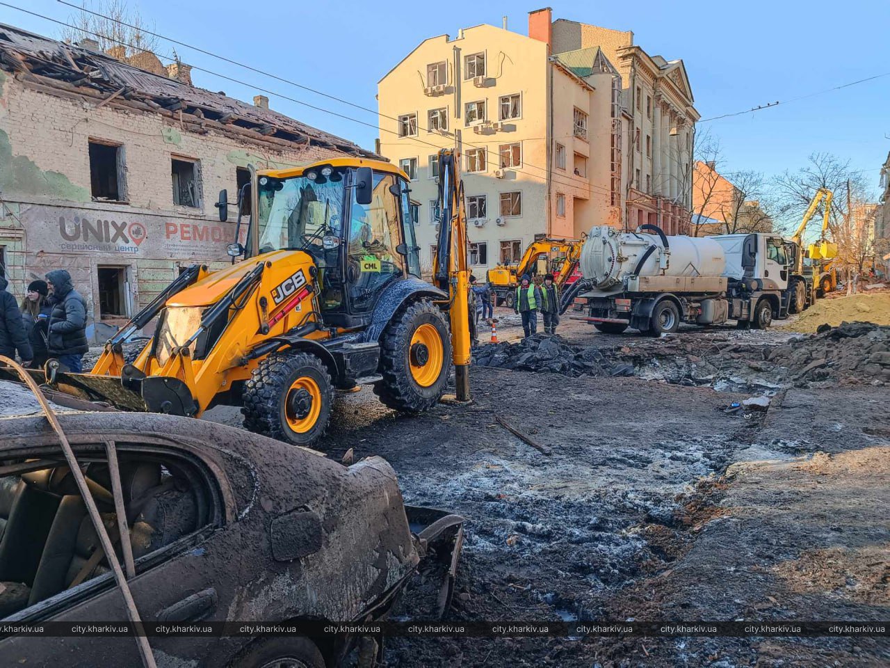 У Холодногірському районі усувають аварію після ракетного удару