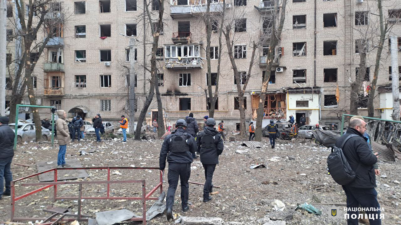 Поліція бере під охорону всі будівлі, які постраждали внаслідок ракетного удару по Харкову