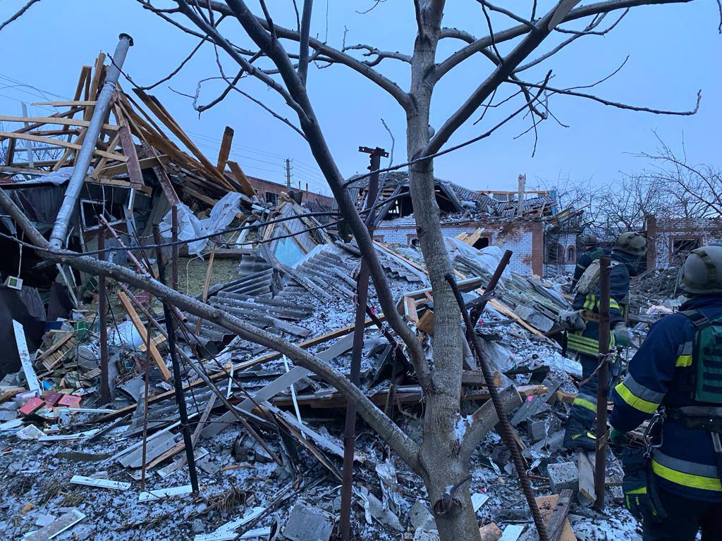 «Внаслідок ворожого удару по Змієві загинула жінка», - Синєгубов