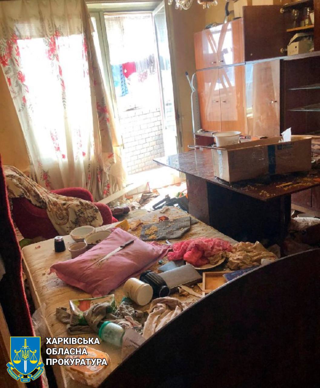 У Харкові судитимуть матір, яка покинула маленьку доньку одну в квартирі на 12-му поверсі без їжі та води