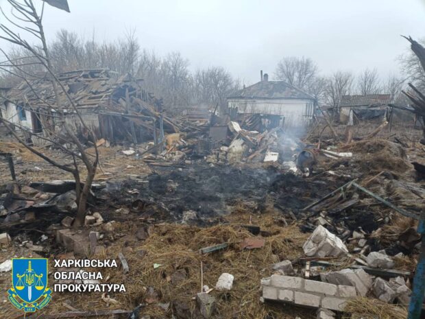 Внаслідок ворожого обстрілу села на Ізюмщині травмовано двох мирних мешканок