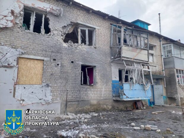 Правоохоронці задокументували наслідки ворожих ударів по Вовчанську