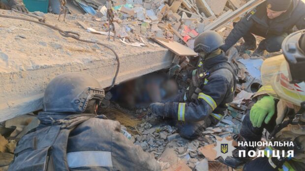 Ворог обстріляв місто Куп'янськ та Харківський район: поліція документує наслідки злочину окупантів