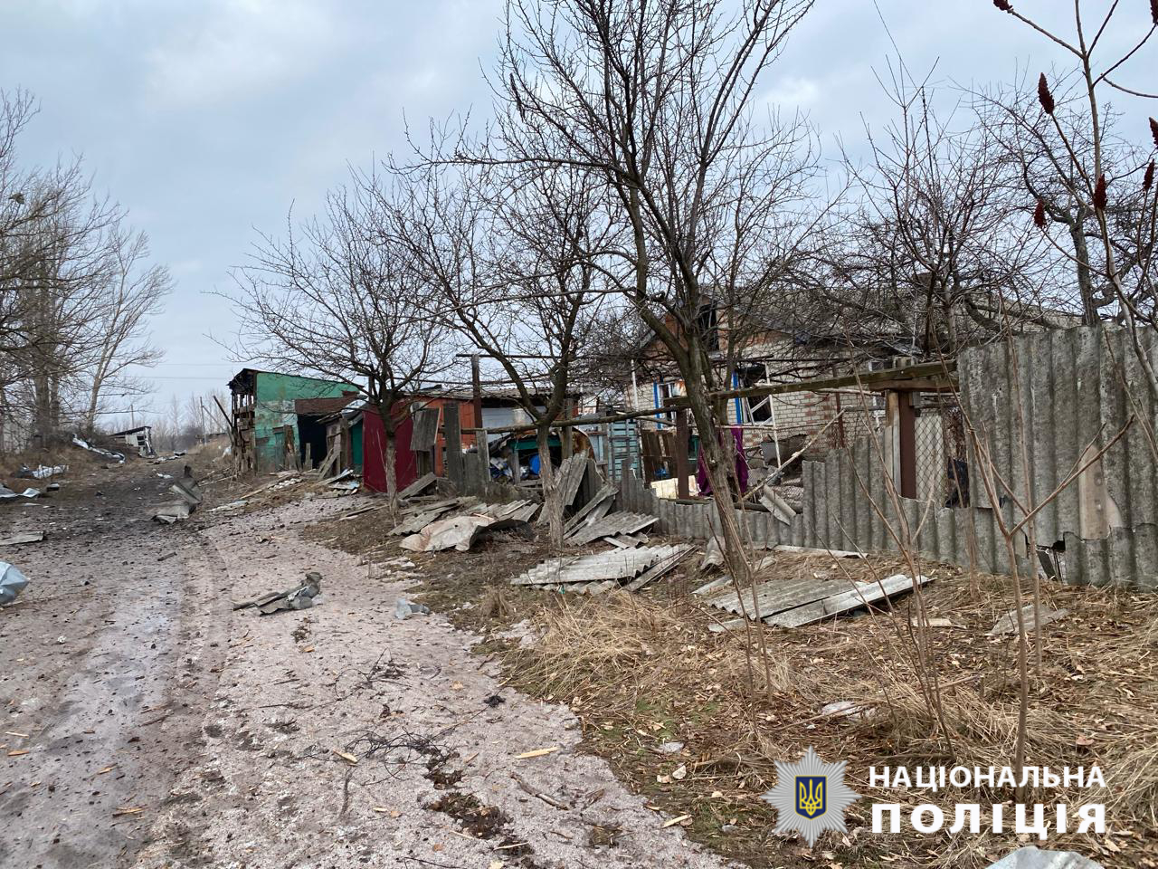 Пошкоджені приватні будинки та лінії електромереж: слідчі задокументували наслідки воєнних злочинів росіян на Харківщині
