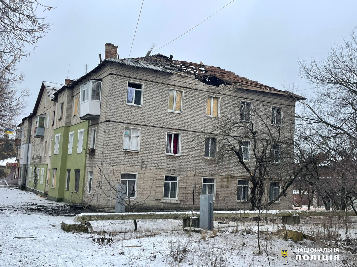 Пошкоджено приватне домоволодіння та господарчі споруди: на Харківщині слідчі задокументували наслідки воєнних злочинів росіян