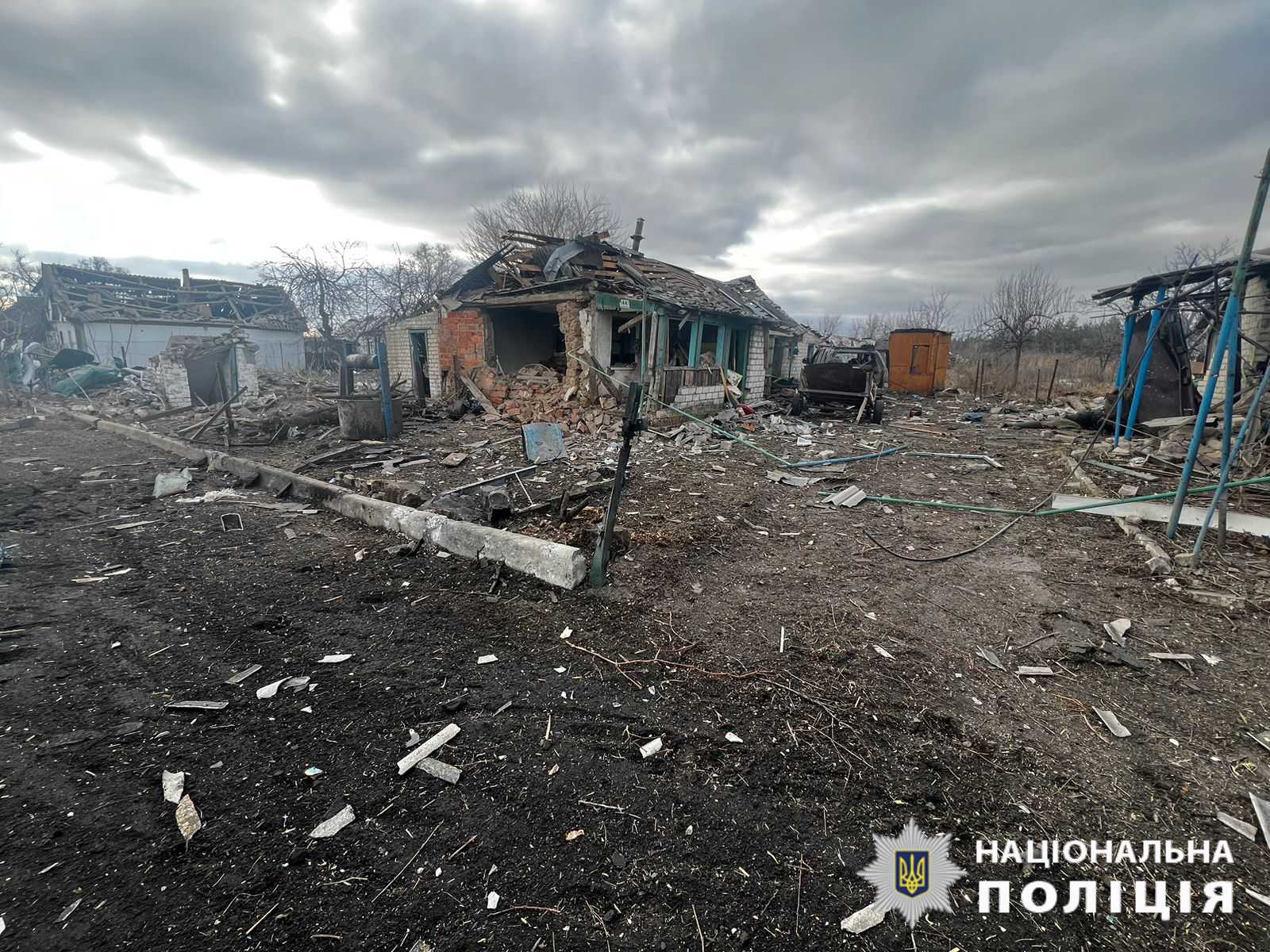 Двоє загиблих чоловіків та поранена жінка: слідчі задокументували наслідки воєнних злочинів росіян на Харківщині