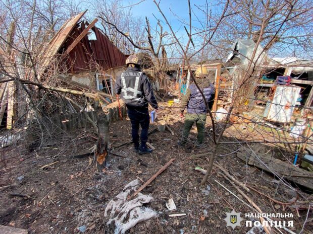 Росіяни вбили мирну мешканку: поліція документує наслідки ранкового обстрілу Куп’янського район