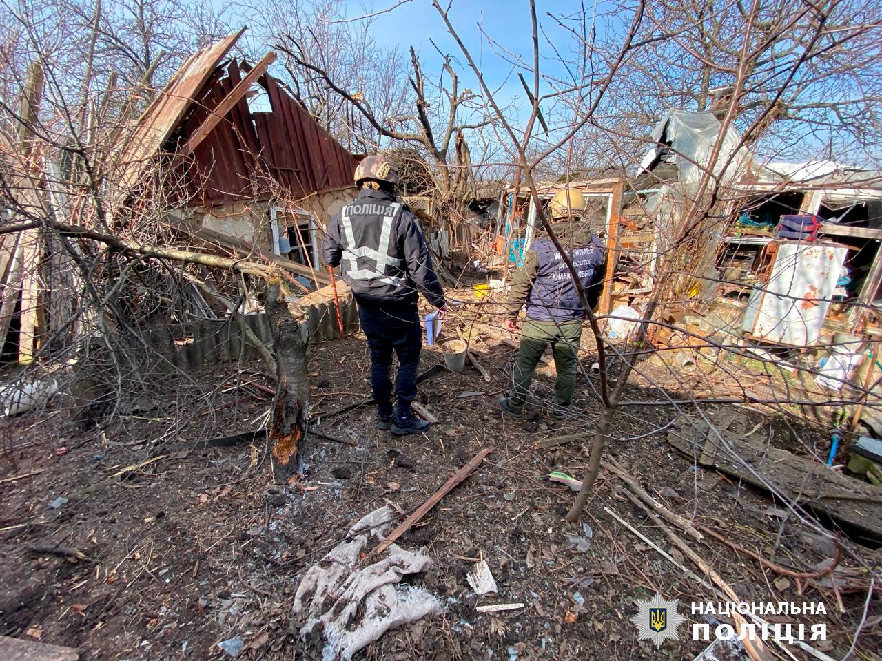 Росіяни вбили мирну мешканку: поліція документує наслідки ранкового обстрілу Куп’янського район