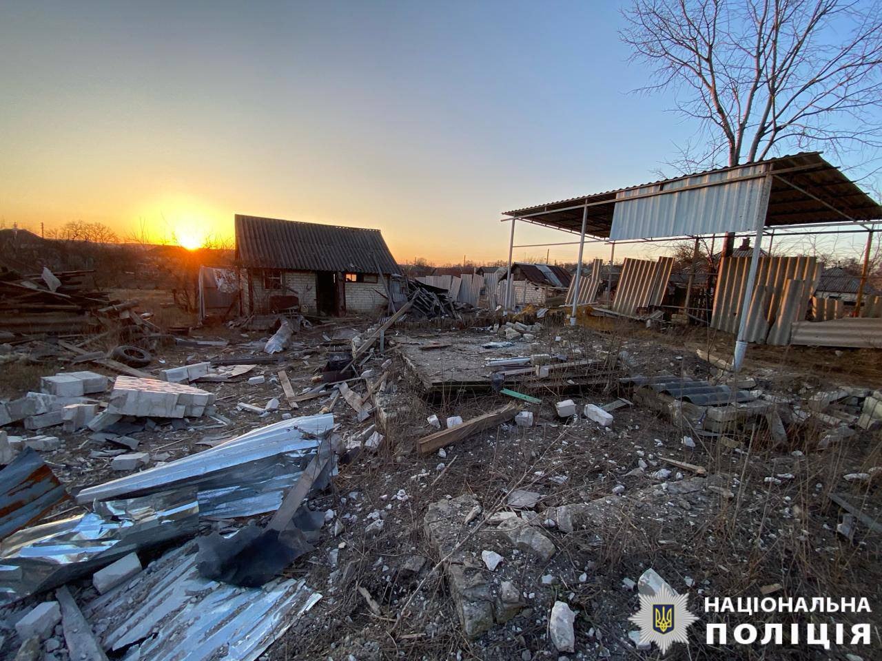 Упродовж доби росіяни поранили цивільного чоловіка, зруйнували приватні будинки: слідчі задокументували наслідки воєнних злочинів рф на Харківщині