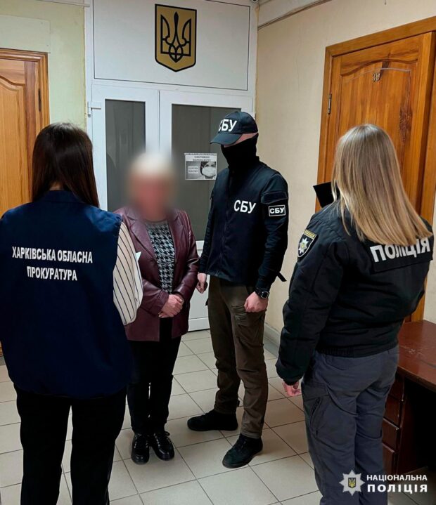Працевлаштувалась до окупаційної адміністрації і видавала «матеріальну допомогу» від рф: на Харківщині викрито колаборантку