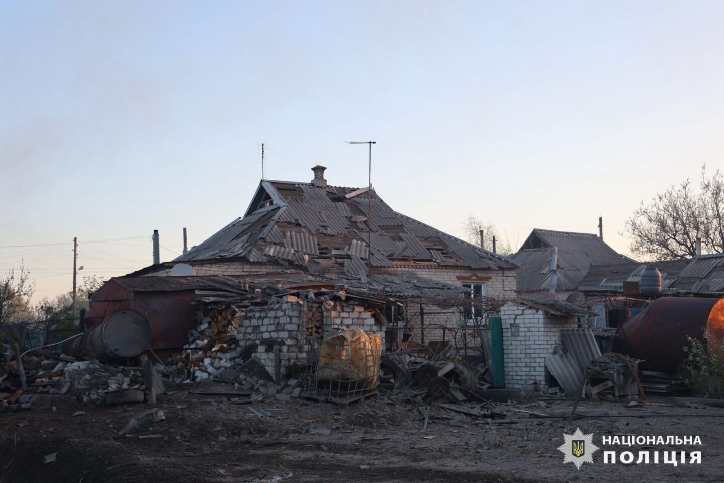 Через атаки росіян на Харківщині двоє осіб поранені, ще двоє загинули: слідчі задокументували наслідки воєнних злочинів окупантів за добу