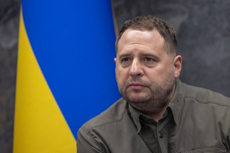 «Слів про наступ не лунало»: Офіс президента пояснив заяву Єрмака про Харків