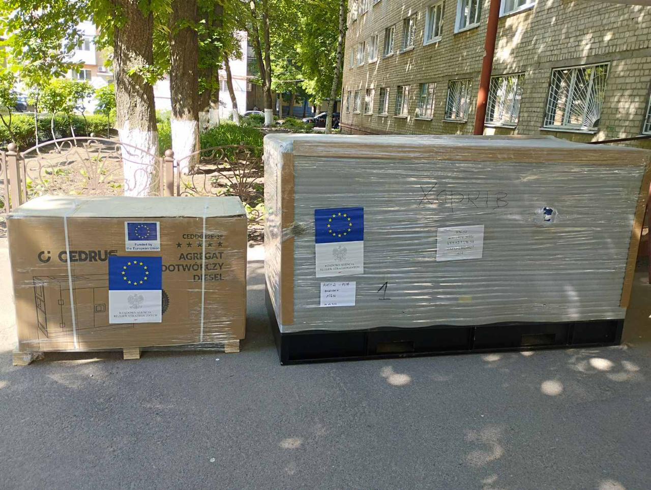 Закладам охорони здоров'я Харківщини передали 12 додаткових електрогенераторів