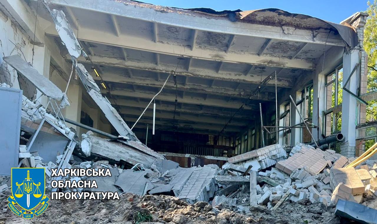 Слідчо-прокурорська група зафіксувала наслідки російських ракетних атак по Харкову