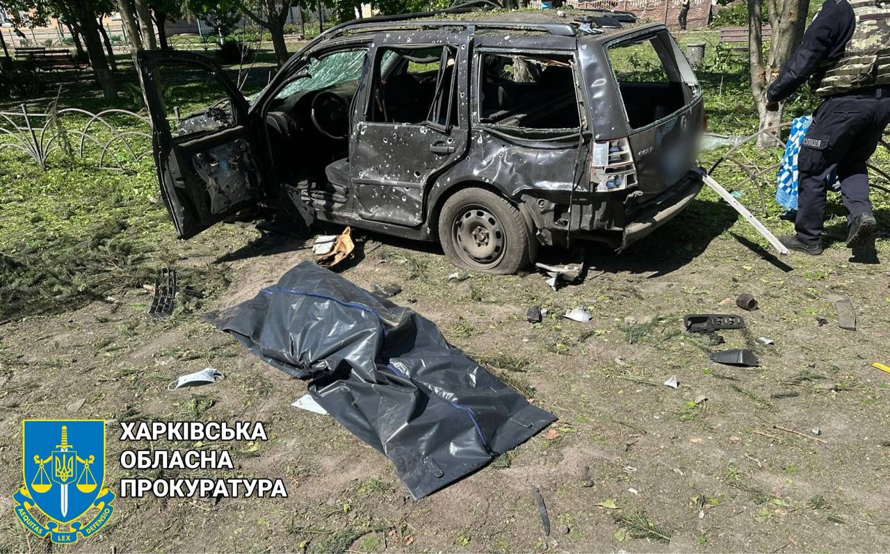 Загиблі та поранені: прокурори працюють на місцях російських авіаударів по Золочеву