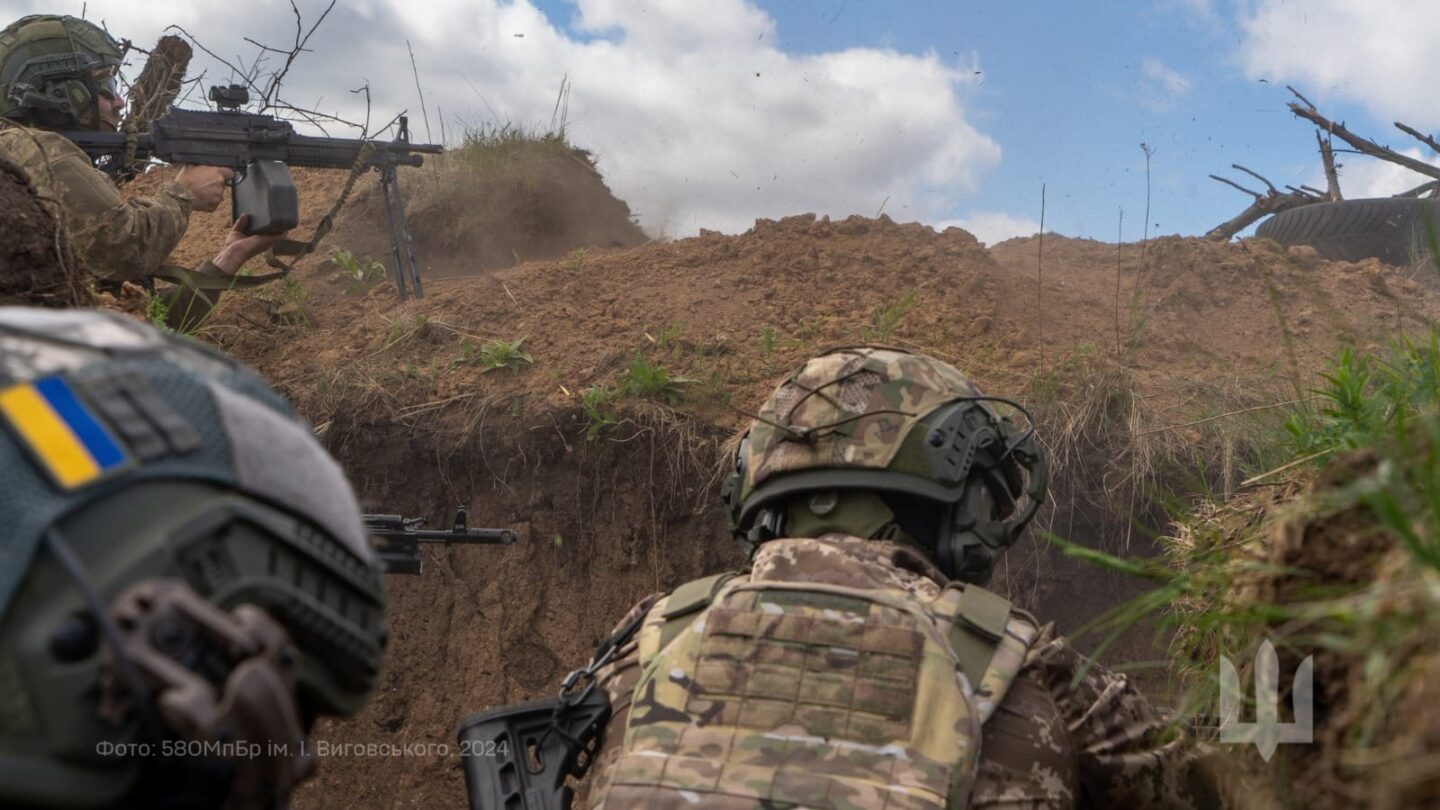 На Харківському напрямку відбулося дві ворожі атаки, на Куп’янському зафіксовано 17 боєзіткнень – Генштаб ЗСУ