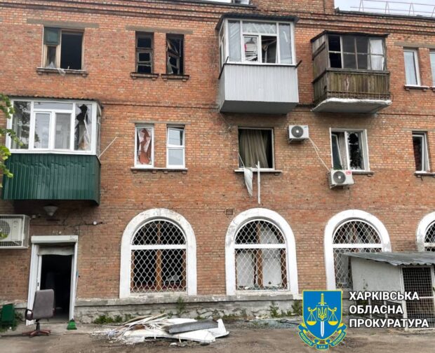 Внаслідок нічної ракетної атаки по Харкову постраждали троє людей