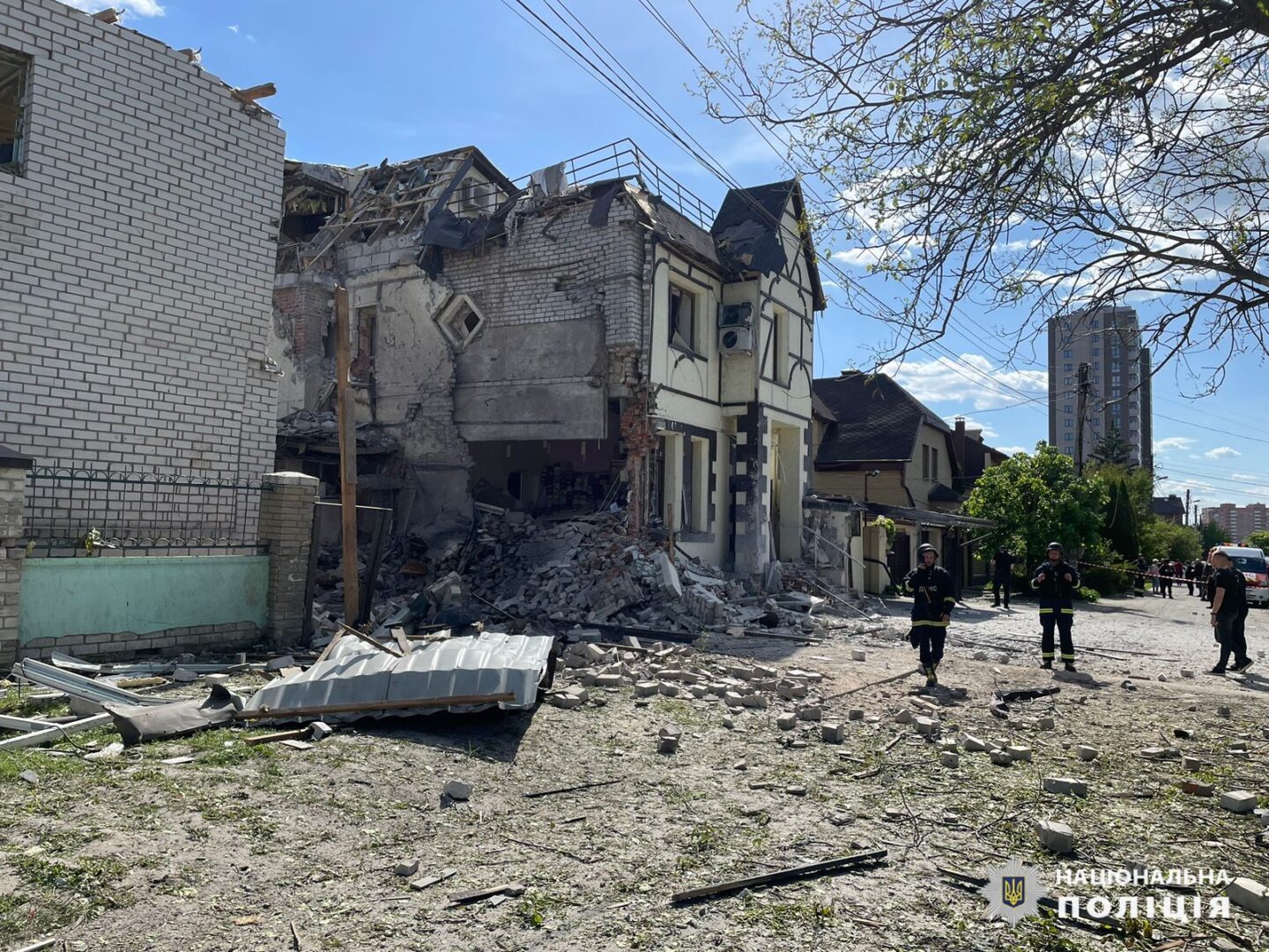 Внаслідок обстрілів з боку росіян на Харківщині є поранені та загиблі: слідчі задокументували наслідки воєнних злочинів