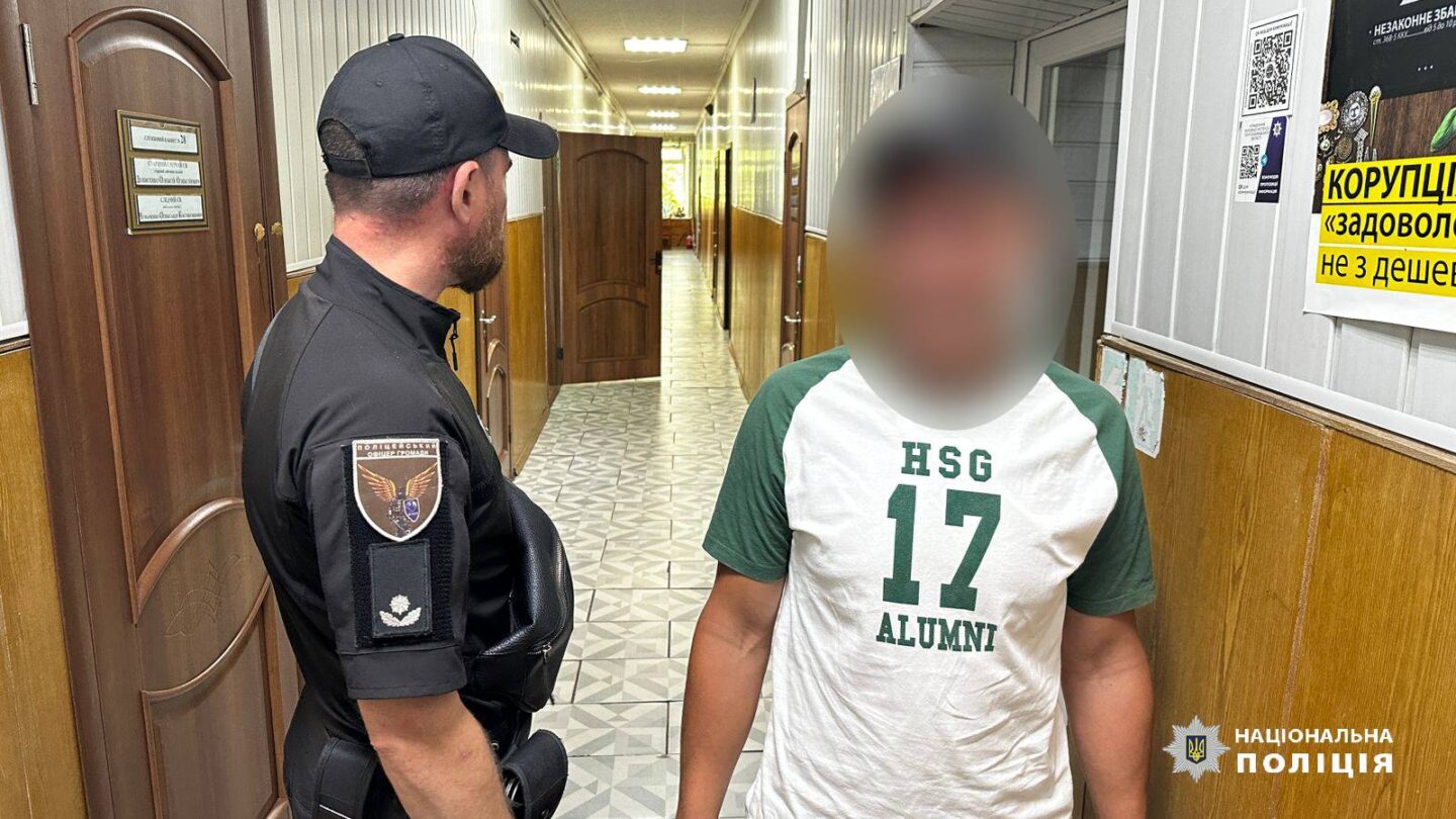 Холоднокровно вбив двох кошенят: на Харківщині чоловіку повідомили про підозру у жорстокому поводженні з тваринами