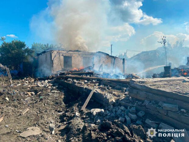 Постраждали дві людини: поліція документує наслідки обстрілу Куп’янського района Харківщини