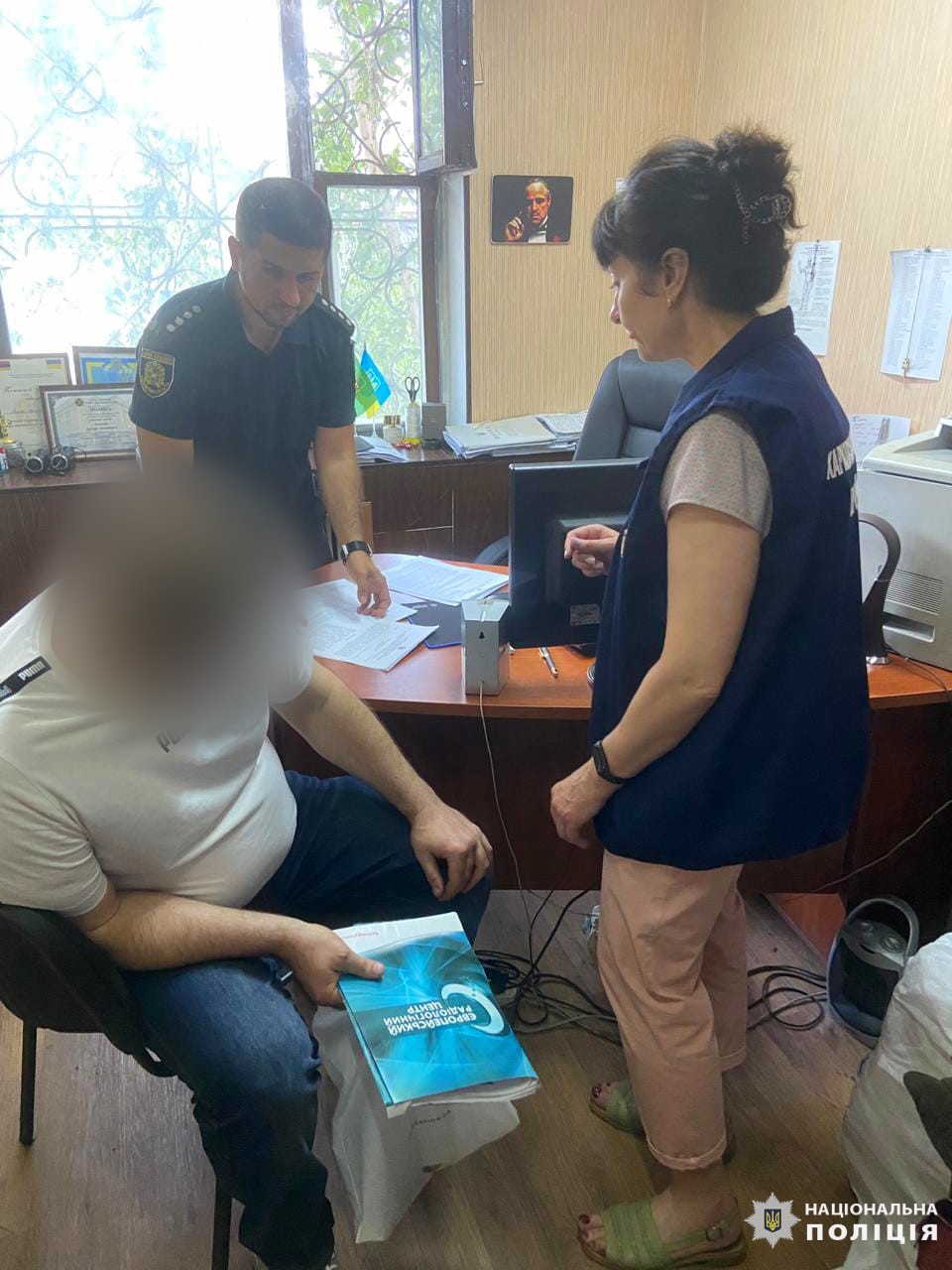 Обіцяв допомогти в ухиленні від військової служби чоловікам призовного віку: викрито харків’янина