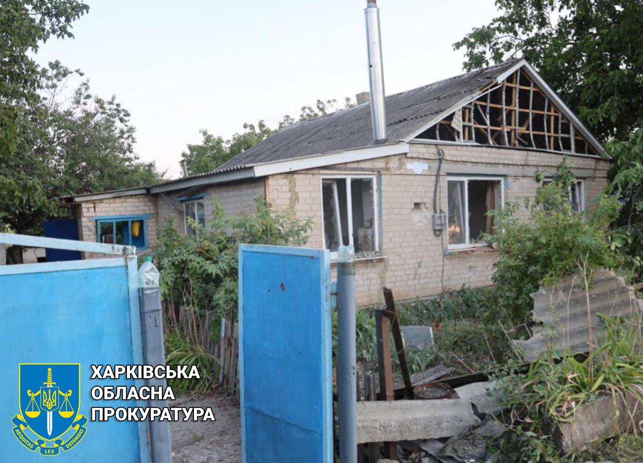 Шість мирних мешканців постраждали через ворожі обстріли Харківської області