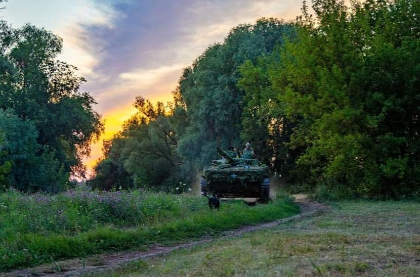На Харківському напрямку росіяни безрезультатно штурмували позиції Сил оборони у районі Вовчанська, на Куп’янському точилося шість боїв – Генштаб ЗСУ