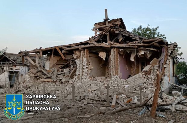 Правоохоронці задокументували наслідки ворожого обстрілу міста Балаклія на Ізюмщині