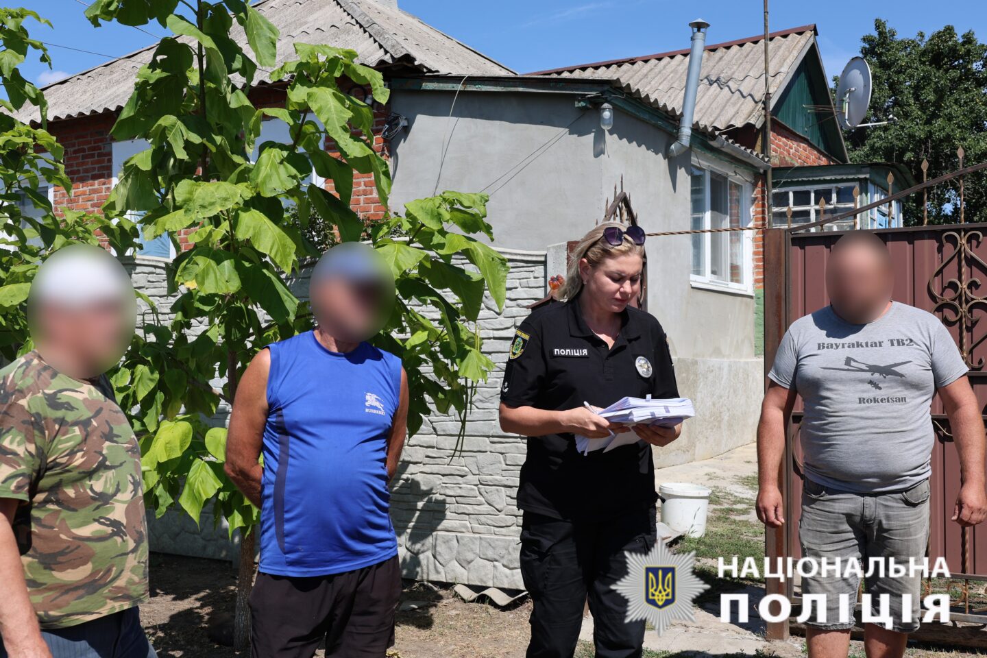 Катували, встромляли ніж у ногу та знущались над цивільним населенням під час окупації Харківщини: ідентифіковано шістьох росіян (відео)