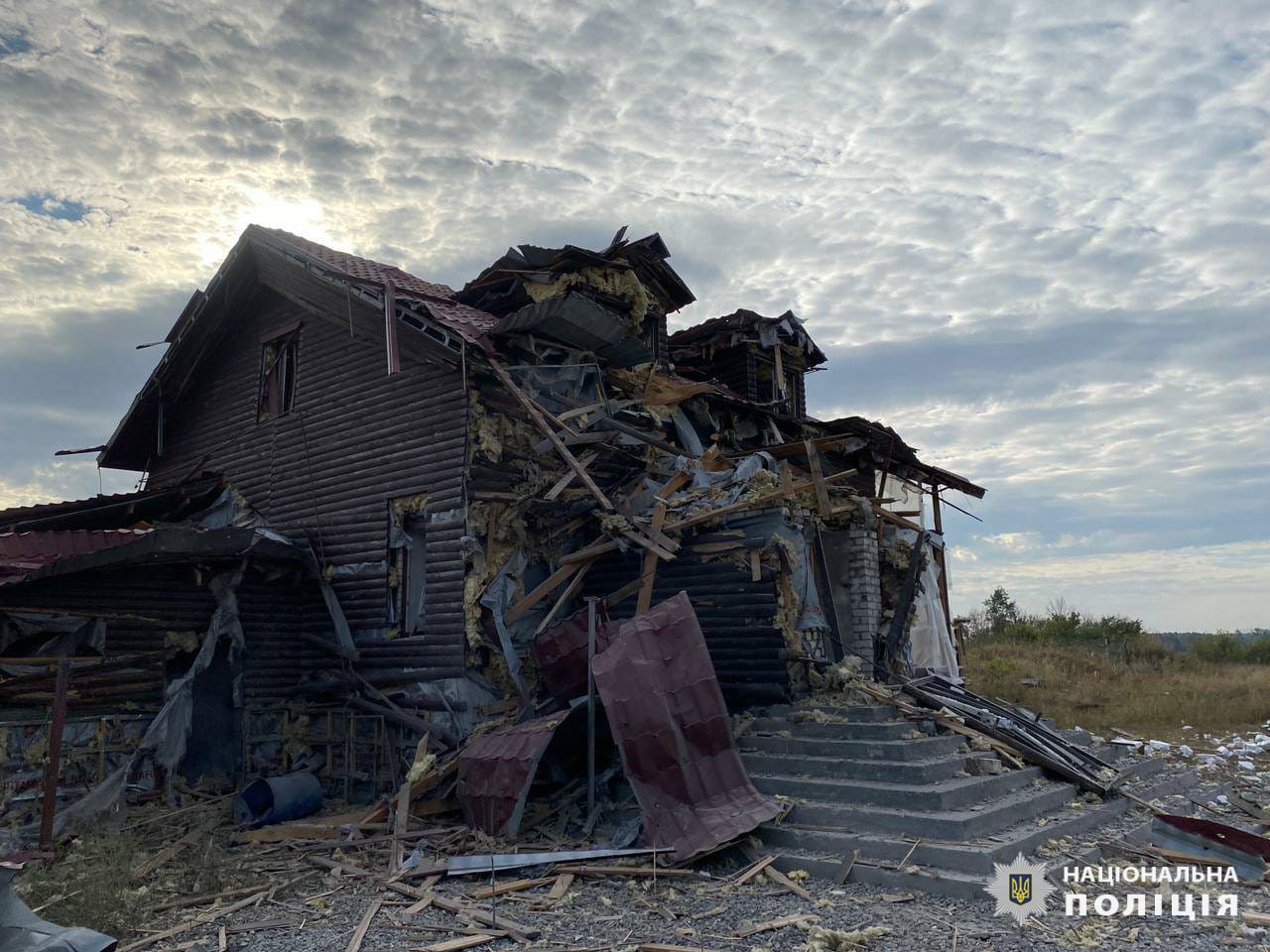 Семеро цивільних громадян дістали поранення: слідчі задокументували наслідки воєнних злочинів росіян на Харківщині