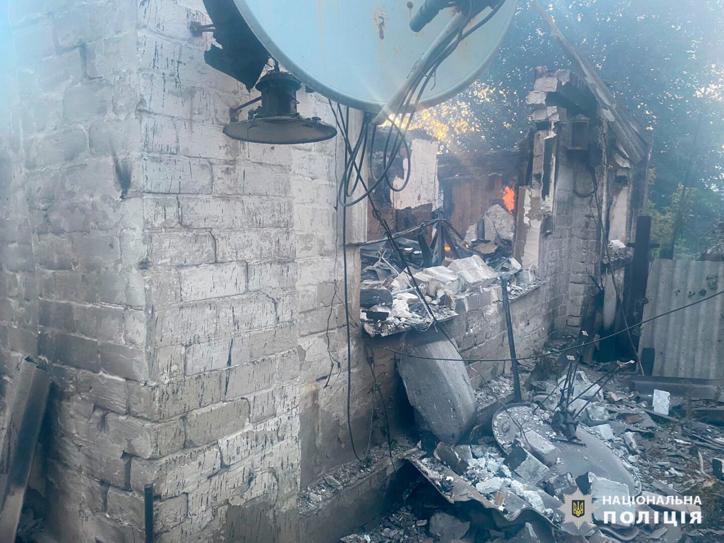 Через обстріли росіян загинула жінка, понад пів сотні громадян постраждали: слідчі задокументували наслідки воєнних злочинів рф