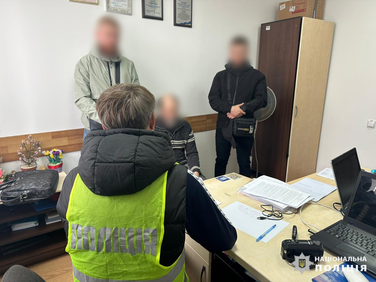 Ґвалтував та розбещував хлопчиків у Харкові: викрито колишнього вчителя фізкультури, який «сховався» у монастирі